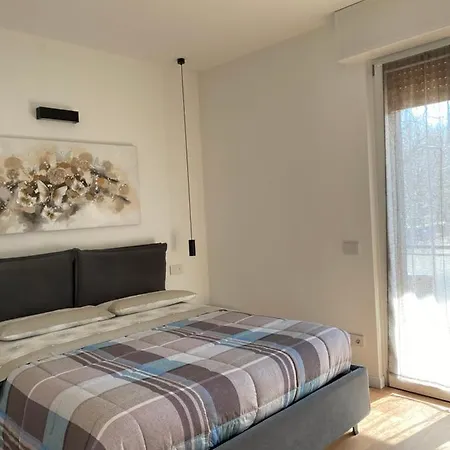 Apartman A Da Paolo & Elena 2 *